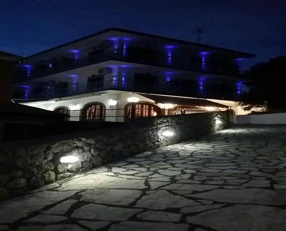 Thomas Art Hotel Pelekas Eksteriør billede