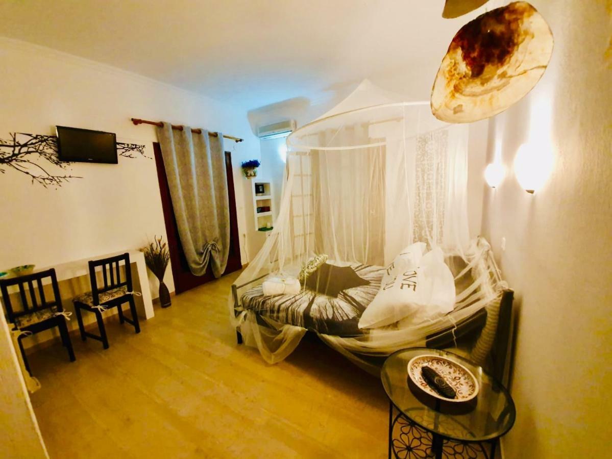 Thomas Art Hotel Pelekas Eksteriør billede